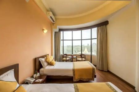 Summit Residency - 38