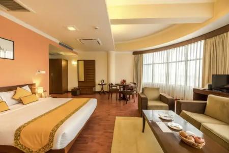 Summit Residency - 3