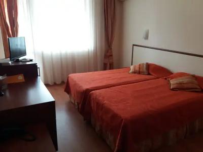 Южни нощи семеен хотел Свети Влас - 8