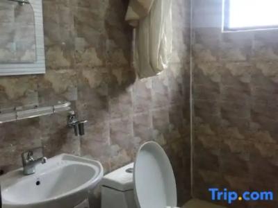 Kathmandu Peace - 25