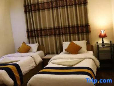 Kathmandu Peace - 15