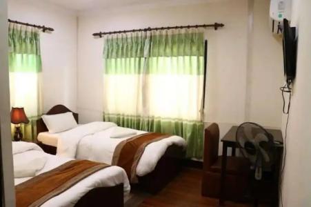 Kathmandu Peace - 21