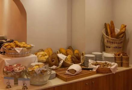 Elounda Breeze Resort - 11