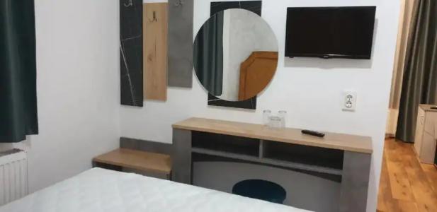 Priyateli - Friends - 80