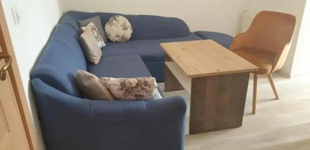 Priyateli - Friends - 0