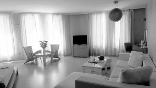 Classic - Free Parking - 54