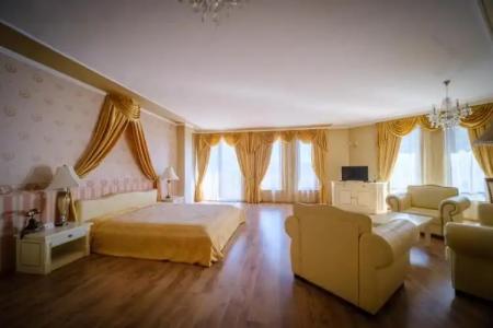 Classic - Free Parking - 2