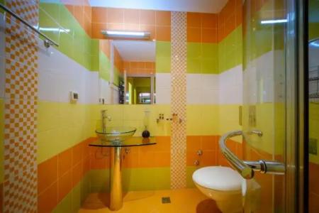 Classic - Free Parking - 27