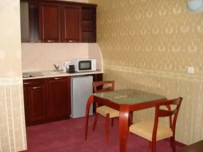 Twins Palace ApartHotel - 8