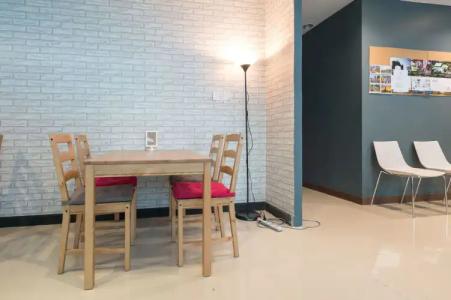 The Little Pig Sukhumvit - 20