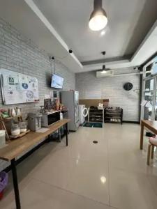 The Little Pig Sukhumvit - 22