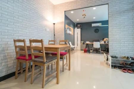 The Little Pig Sukhumvit - 19