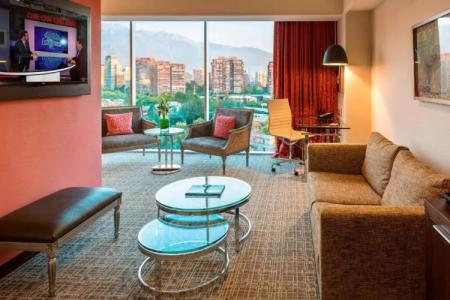 Renaissance by Marriott - 70