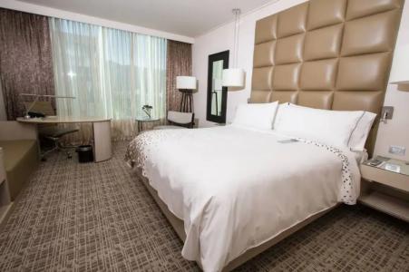 Renaissance by Marriott - 57