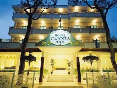 Cannes - in pieno centro - 30