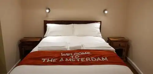 Amsterdam Brighton - 22
