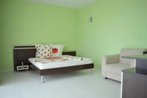 Zafo Hotel, Синеморец