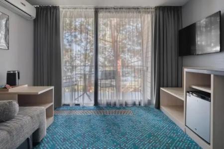 Ялта-Интурист - 184