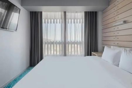 Ялта-Интурист - 153