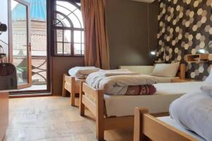 Envoy Hostel, Тбилиси