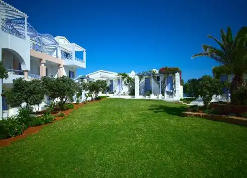 Serita Beach - 25