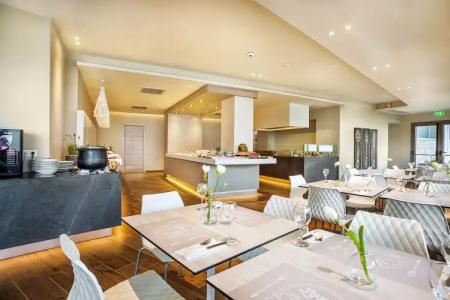 Ammon Zeus Luxury Beach - 38