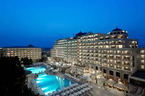 Sol Nessebar Palace Resort & Aquapark - All inclusive - 0