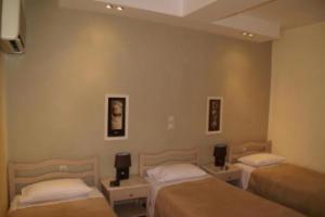 Yria Hotel, Закинф