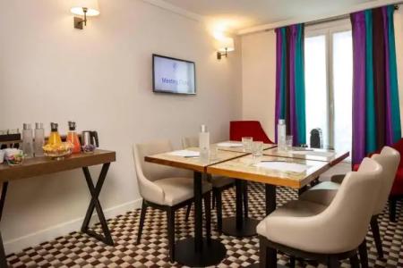 Philéas Lazare & Spa - 9