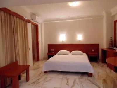 Piraeus Acropole - 22