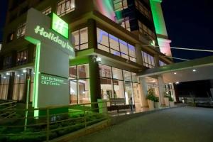 Отель «Holiday Inn, An Ihg», Дар-Эс-Салам