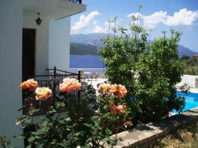 Scorpios & Suites - 32