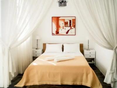 Scorpios & Suites - 47