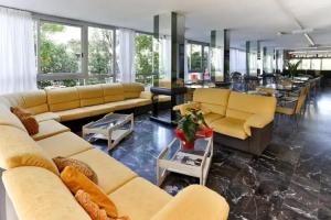 Hotel «Rondinella», Чезенатико