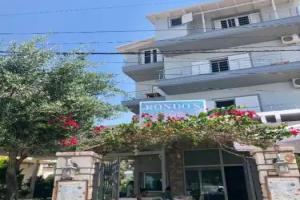 Rondos Hotel, Химара