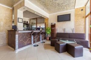 Akladi Family Hotel, Черноморец