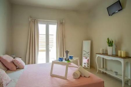 Golden Sun Boutique - 41