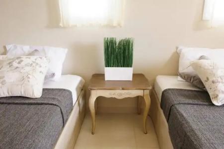 Golden Sun Boutique - 3