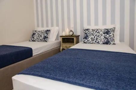 Golden Sun Boutique - 96