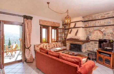 To Stefani tis Makrinas - 32