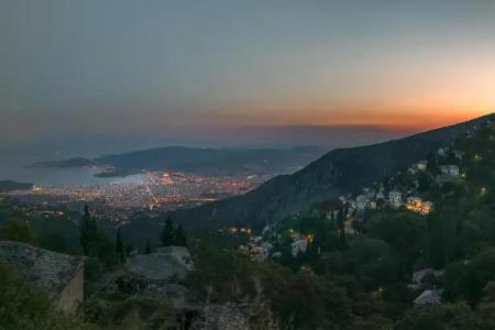 To Stefani tis Makrinas - 159