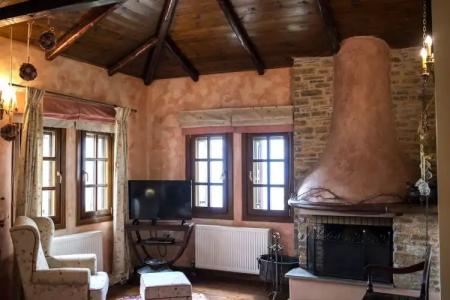 To Stefani tis Makrinas - 72