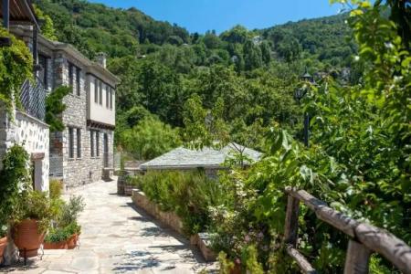 To Stefani tis Makrinas - 6