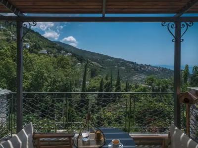 To Stefani tis Makrinas - 42