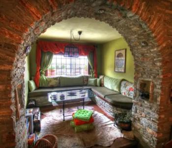 To Stefani tis Makrinas - 163