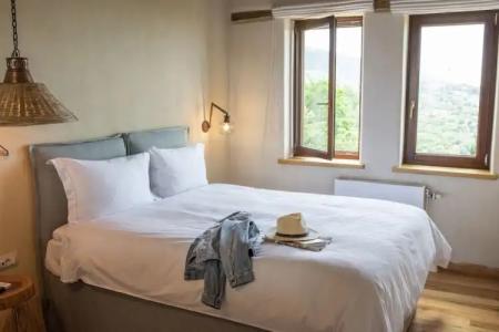 To Stefani tis Makrinas - 101