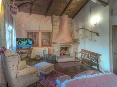 To Stefani tis Makrinas - 14