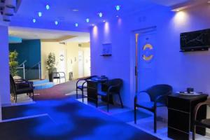 9 Queens Spa Hotel, Лутра-Эдипсу