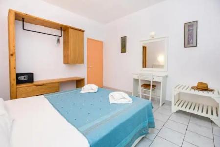 Rodon House Aparthotel - 90