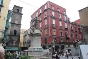 b&b San Gaetano Bed, Неаполь